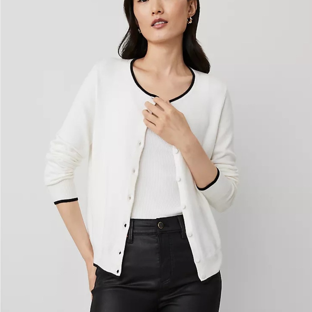 NWT Ann Taylor White and Black Cardigan Sweater Petite Small